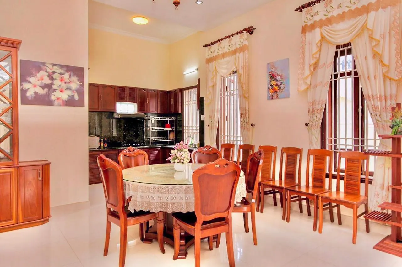 Villa Duc Hoang Ho Boi Cot Co Bai Sau Xanh ブンタオ ベトナム